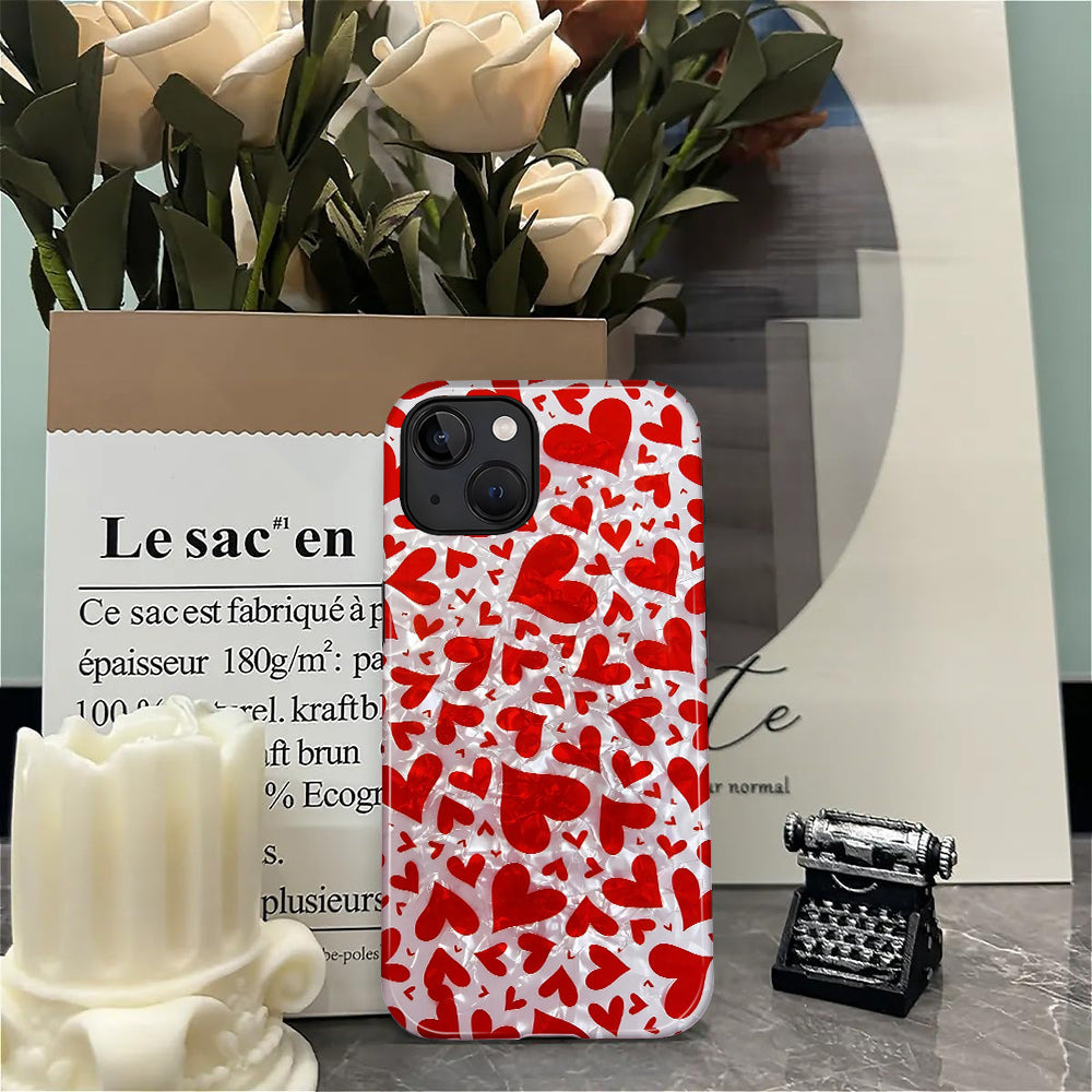 A1042-A1-Iphone14Plus-Crush Hearts